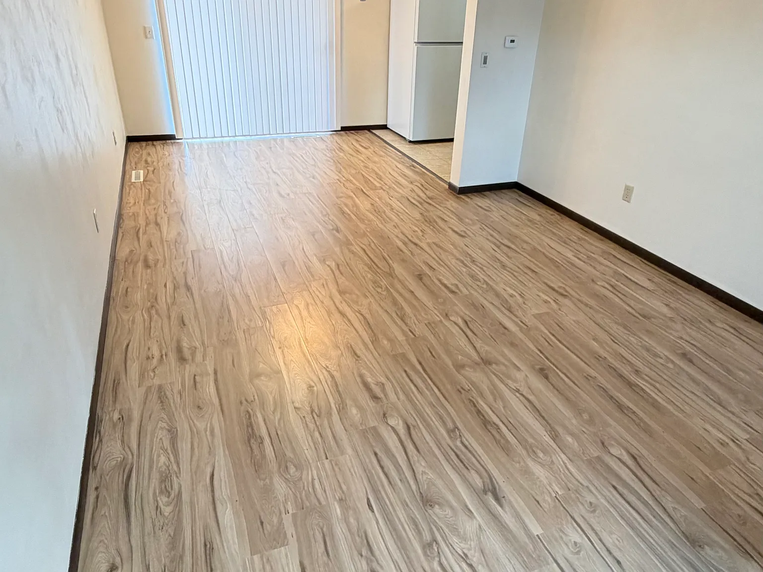 2605 W 60th Street — Photo 2