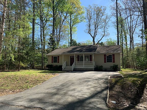 2nd image of 2377 Mayflower Dr
