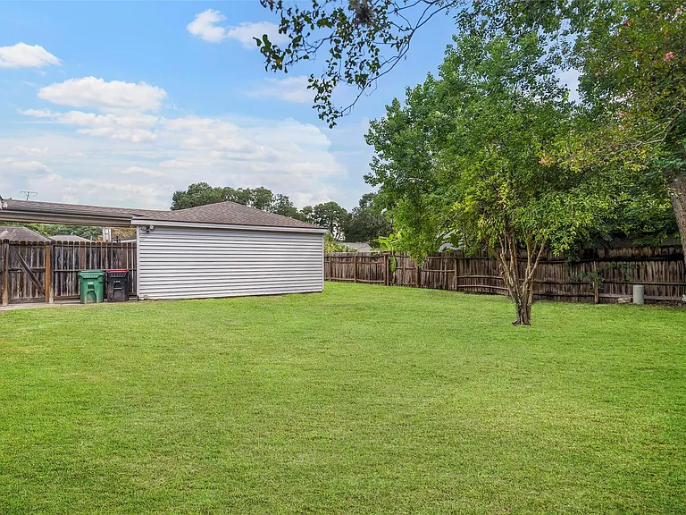 1015 Rock Canyon Dr — Photo 21