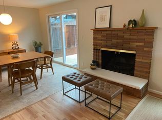 3780 Knob Hill Ln, Eugene, OR 97405