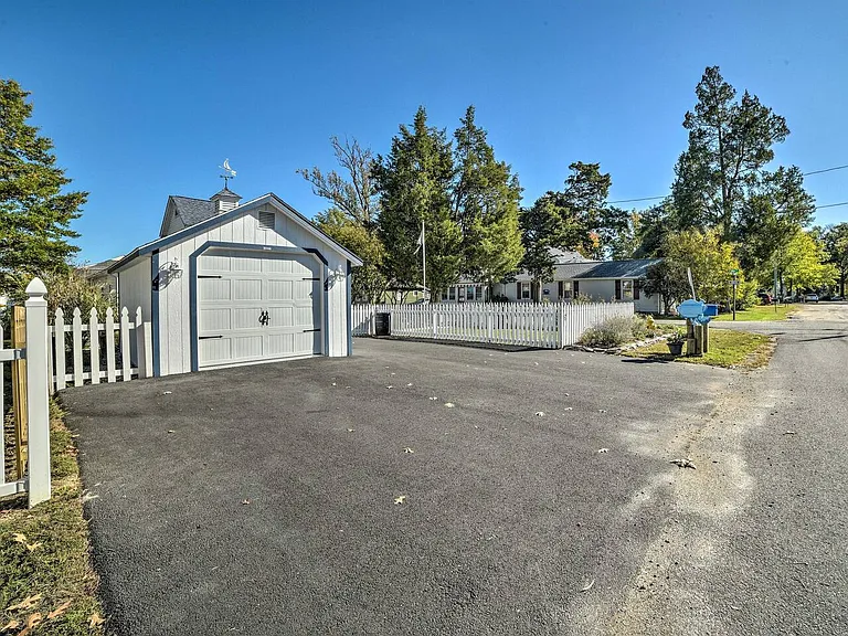 12 Ball St — Photo 19