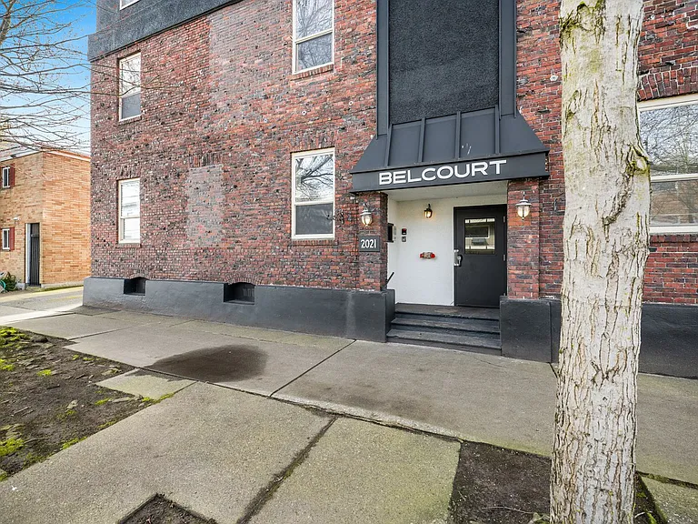 Belcourt Apartments — Photo 19