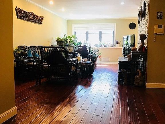 4th image of 99-14 59th Ave APT 6C