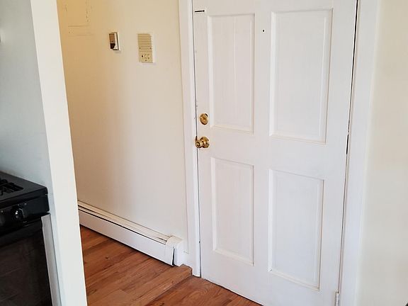 5th image of 131 Beach 121st St APT 7
