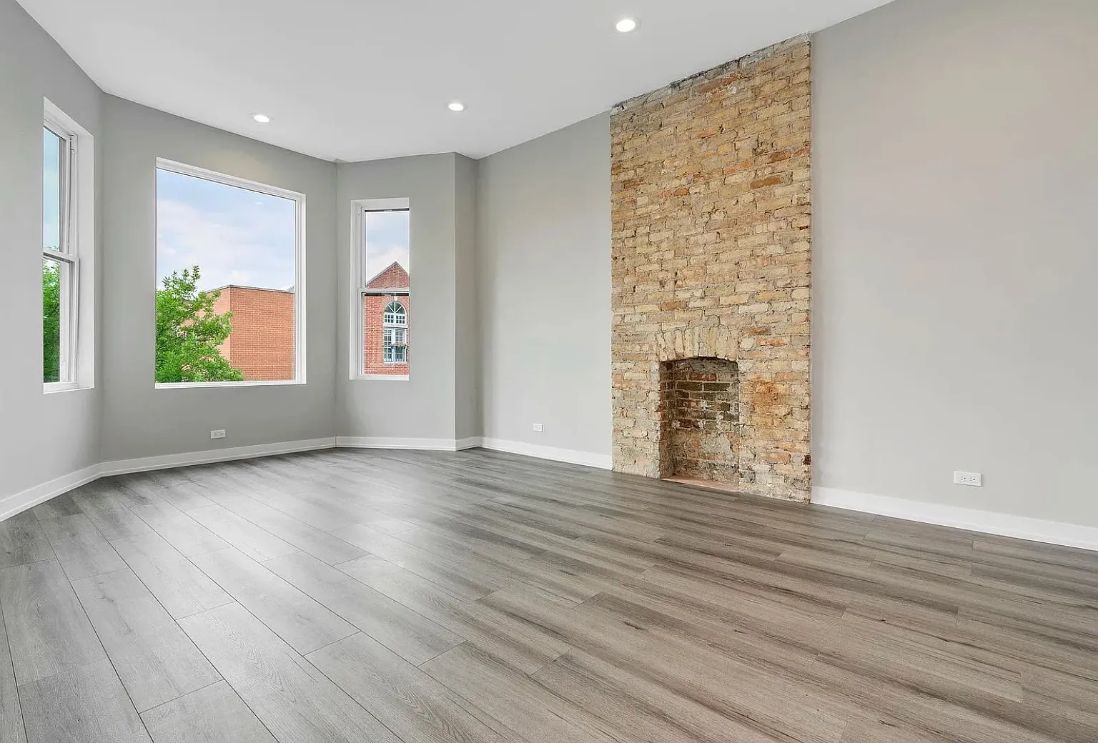 2 bed, $2,800 — Photo 3