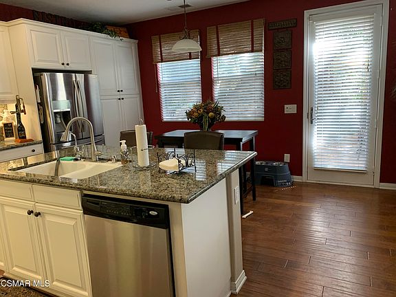 3rd image of 3804 Bridgeview Ln