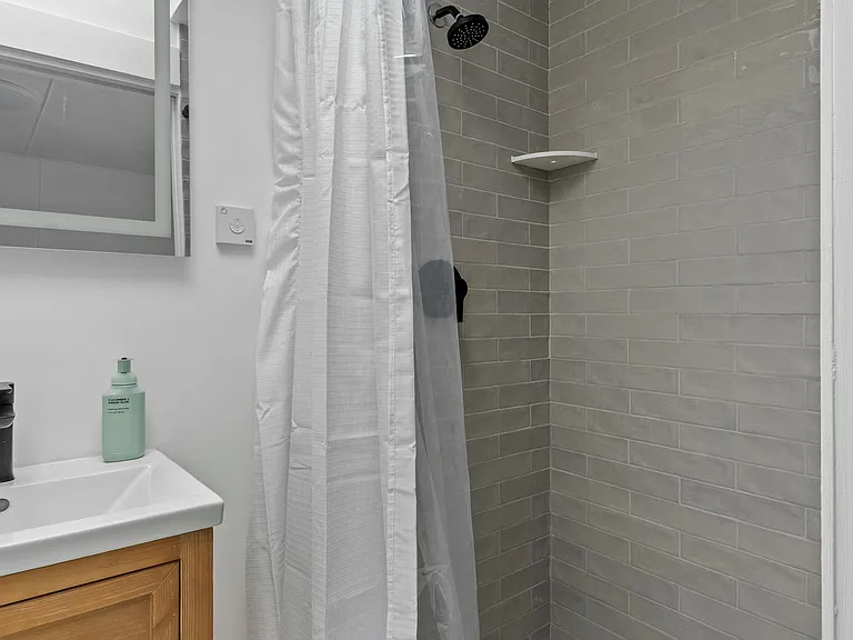 142 Honeyman Ave — Photo 21