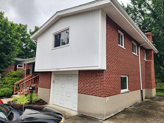 2nd image of 5619 Woodhaven Dr