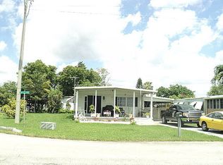 3575 SW 52nd Ave, Davie, FL 33314