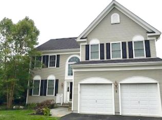 1 Bristol Rd, Manalapan, NJ 07726