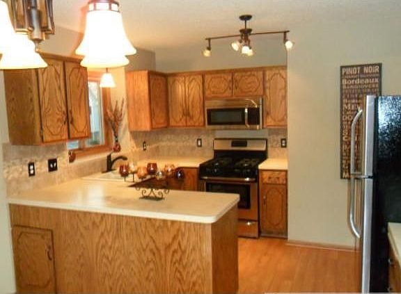5th image of 9309 Loch Lomond Ln N