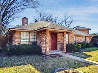 2424 Kingsford Ct, Arlington, TX 76017