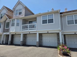 63 Autumn Ct, Roxbury Twp., NJ 07852