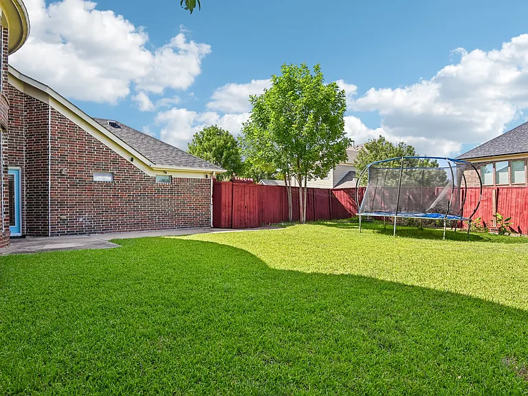 6006 Shadywood Ln — Photo 41