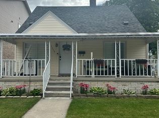 7705 Anthony St, Dearborn, MI 48126