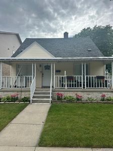7705 Anthony St, Dearborn, MI, 48126