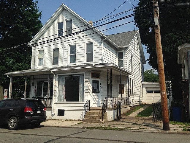 1st image of 109 E Hancock St
