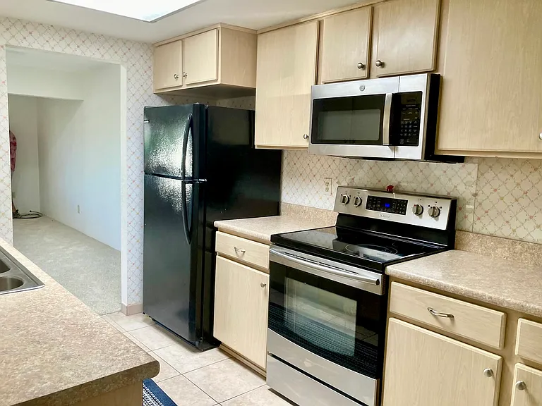 171 N Calle Del Lago — Photo 4