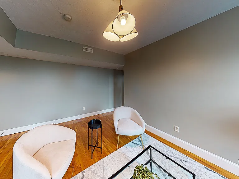 17 Highgate St #8 — Photo 10