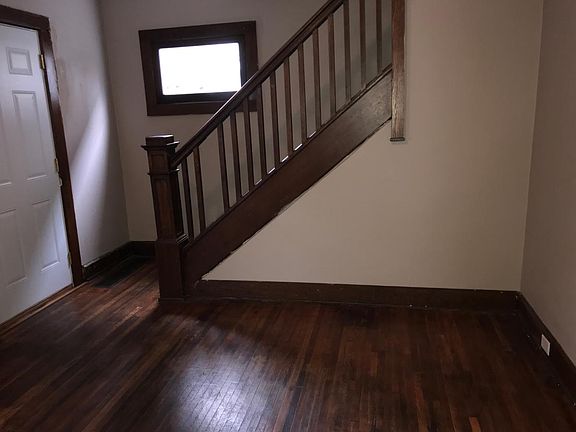 3rd image of 706 Seymour Ave