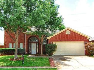 2202 Green Mere Dr, Arlington, TX 76001