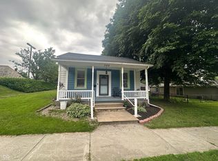 305 E Jackson St, Attica, IN 47918