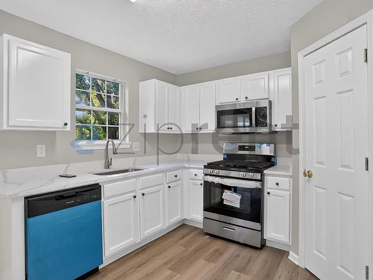 940 Melrose Park Pl — Photo 10