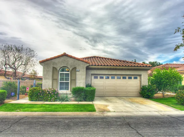 82087 Hopkins Dr, Indio, CA 92201
