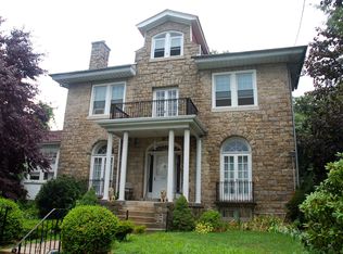 218 W 23rd St, Chester, PA 19013