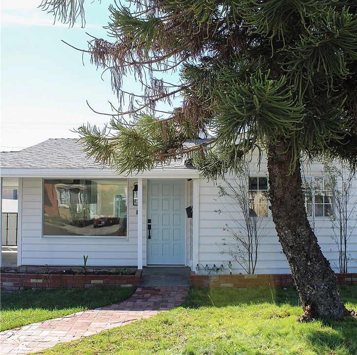 1st image of 4918 W 134th Pl