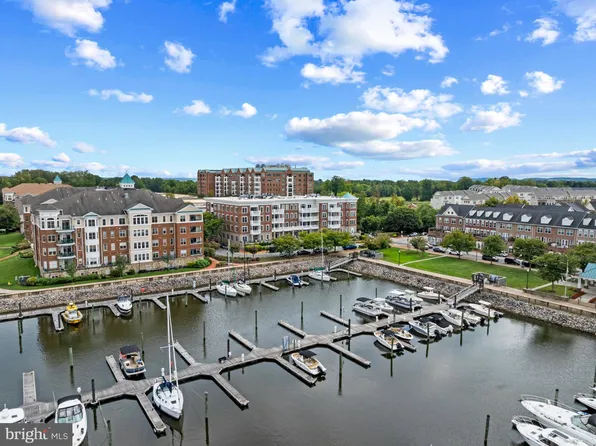 525 Belmont Bay Dr Unit 205, Woodbridge, VA 22191