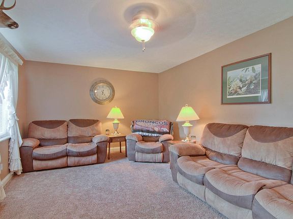 4th image of 316 Fancy Meadows Rd