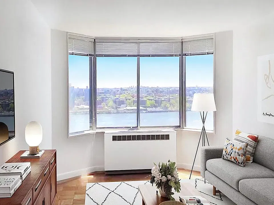 1755 York Ave #18D
