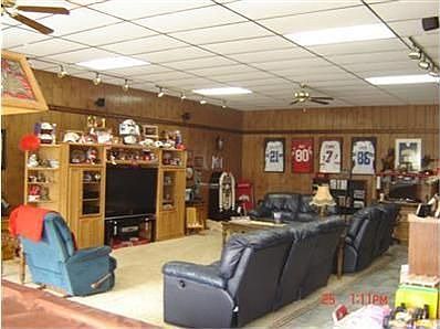 5th image of 7175 Wildwood Dr