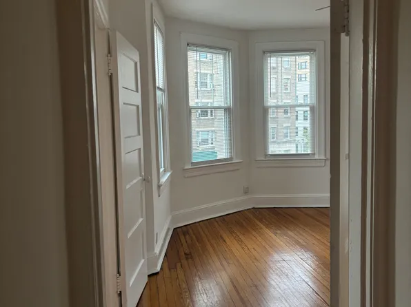 1664 Columbia Rd NW APT 32, Washington, DC 20009