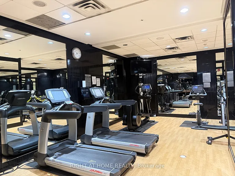 310 Burnhamthorpe Rd W #2101 — Photo 41