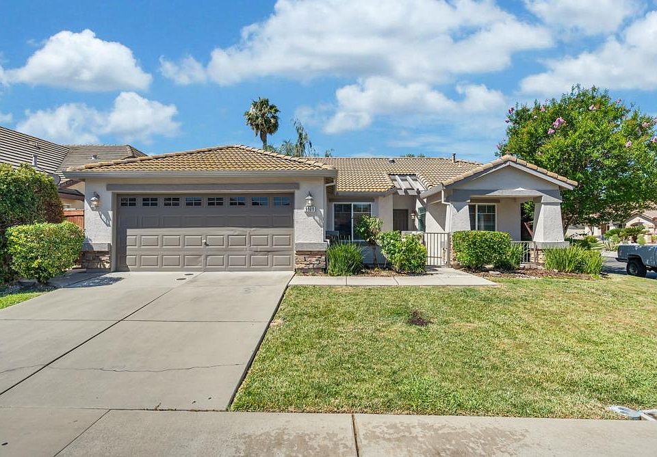 1st image of 9900 Sorrentino Dr