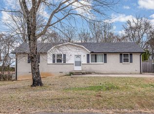 814 Powder Horn Dr, Smyrna, TN 37167
