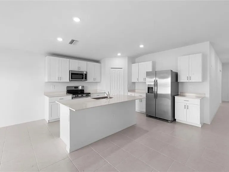 17244 Cantu Ct — Photo 3
