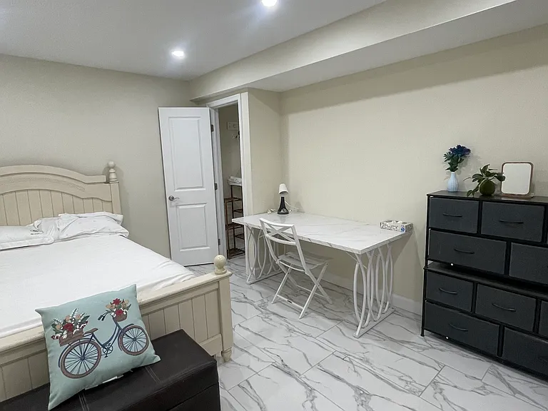 38 Riggs Rd NE #B — Photo 11