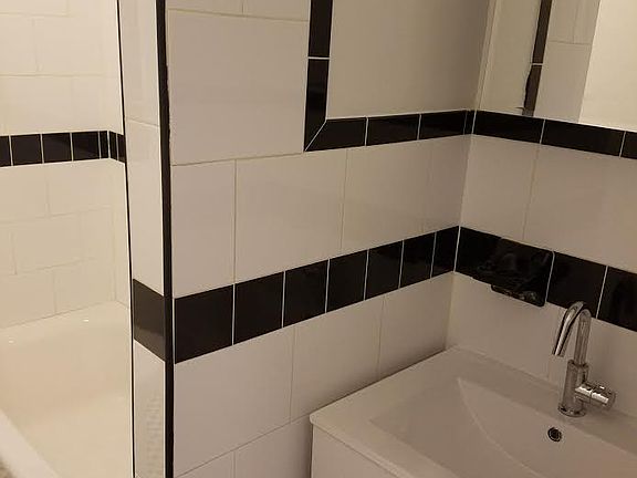 5th image of 2157 Ocean Ave APT 1F