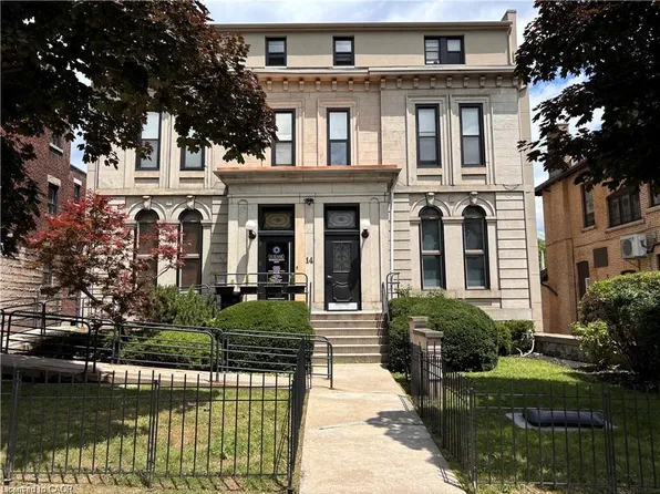 14 Duke St, Hamilton, ON L8P 1X1