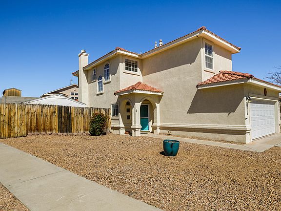 2nd image of 10401 San Gregorio Dr NW