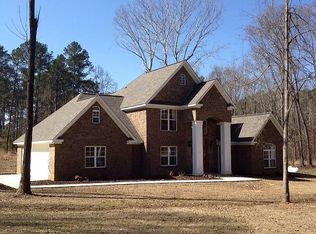 171 Ridgeland Dr, Starkville, MS 39759