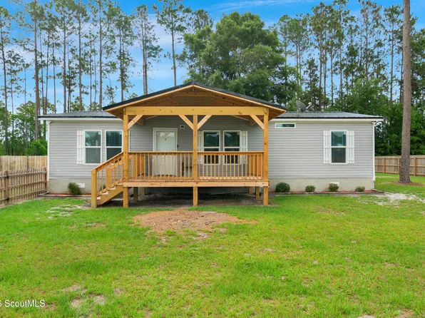 137 Turpentine Cir, Jesup, GA 31545