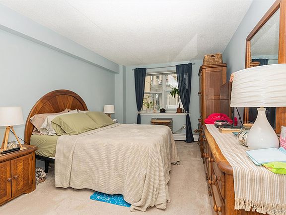 5th image of 260 Beach 81st Street #4A