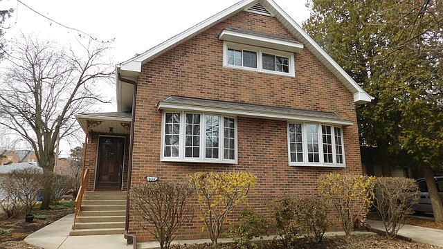 1st image of 636 Arlington Ave