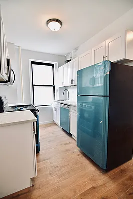 Rented by Finders NYC | media 15