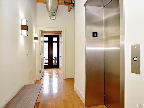 2nd image of 710 N Old Woodward Ave #710