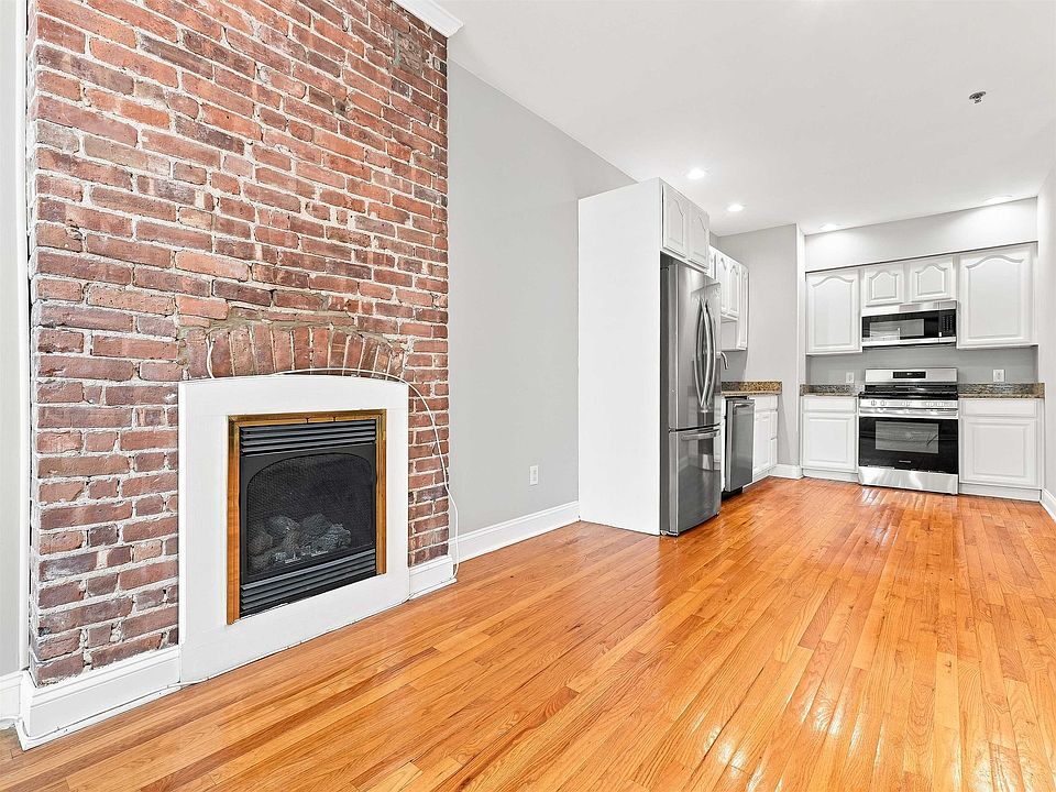 1st image of 95 Webster Ave APT 2F